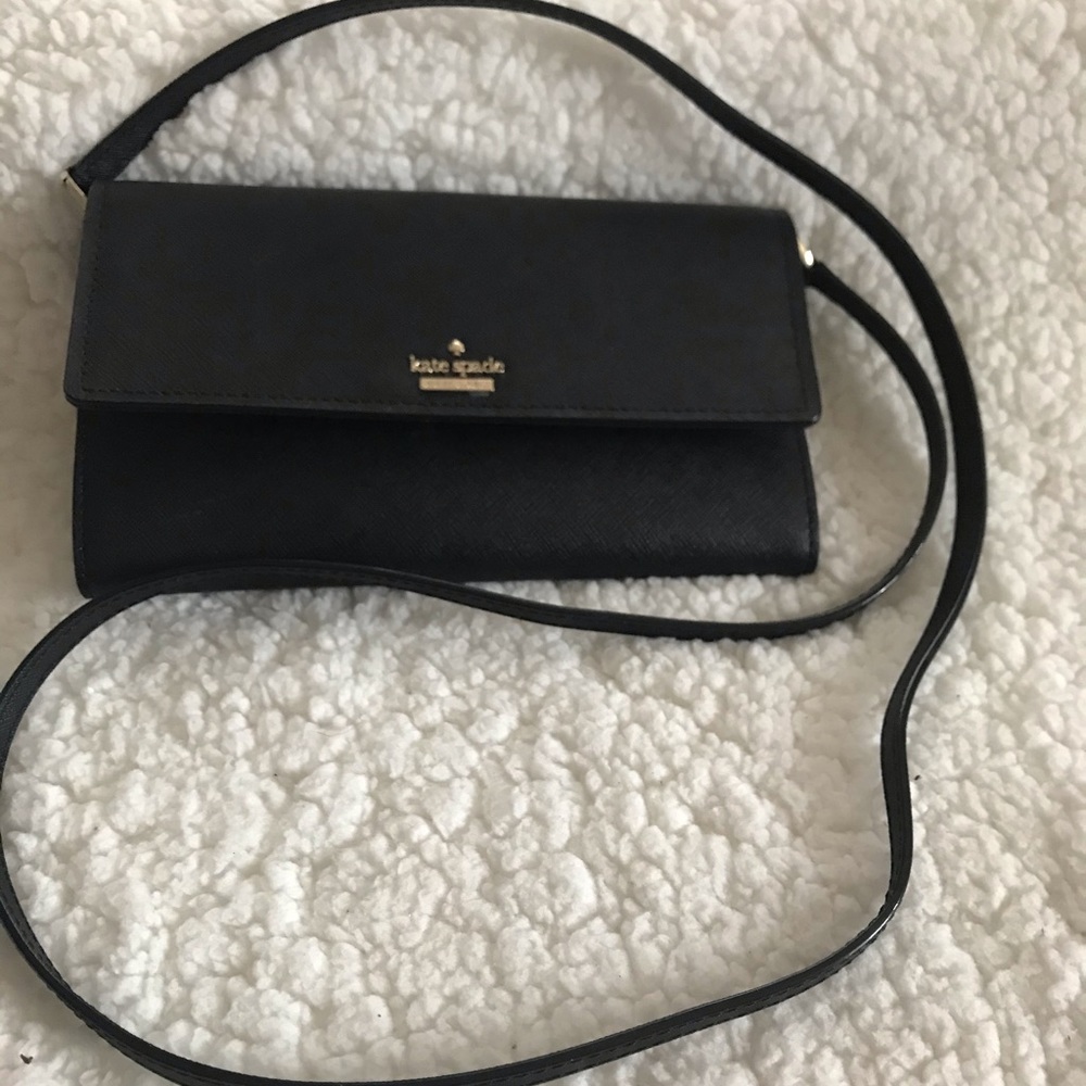 Kate Spade black crossbody in great condition
